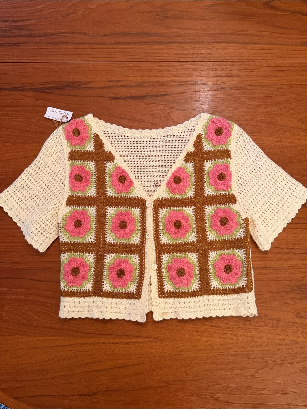 🚨NWT🚨 ✨🦋 Vintage Handmade Crochet Floral Top
